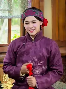 拿生命cos扒扒宋小宝那些辣眼睛的男扮女装照