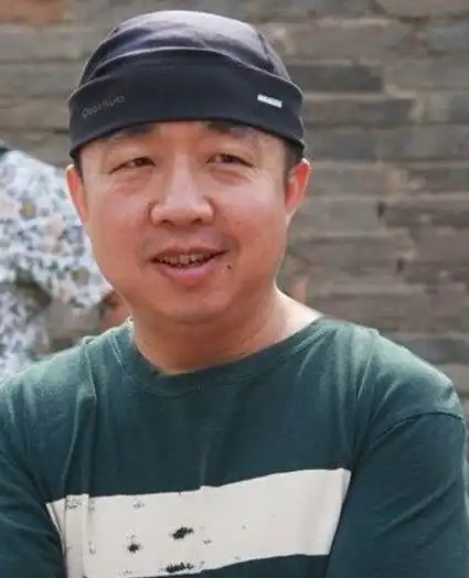 长得比范冰冰还美,却嫁给了丑男,如今生下女儿长这样