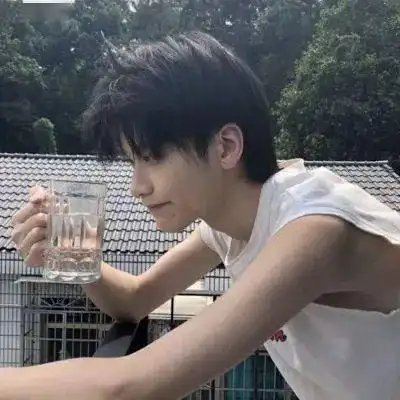头像谐音梗句子
