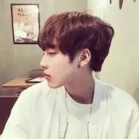 我要一些头像,男的女的,都行,不要非主流