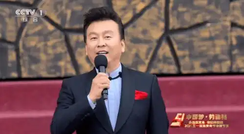 万茜刘烨主持央视五一晚会声音出戏,惊喜却不够专业