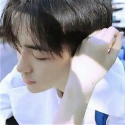 个性超拽高冷男生头像,喜欢不喜欢就看个人了
