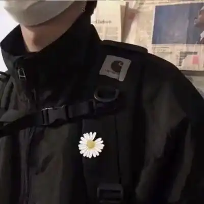 酷到叛逆的微信头像男生霸气冷酷很硬气可爱点