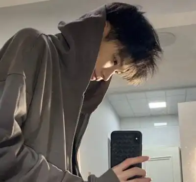 男生女生都喜欢的招桃花男生头像