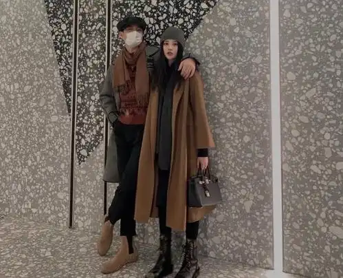 看了李光洁的婚后画风,才懂为啥抱孩子的是他,手势那么专业