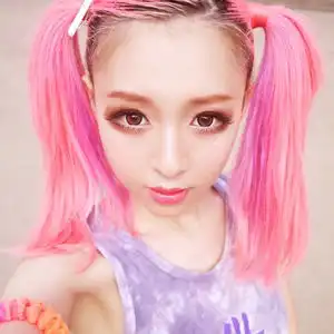 红发软妹儿
