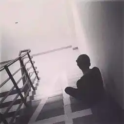 我为什么要拼命爬出底层社会
