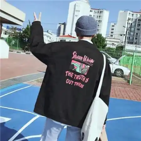 2020最新男生小清新背影头像,穿着打扮特别的潮的男生
