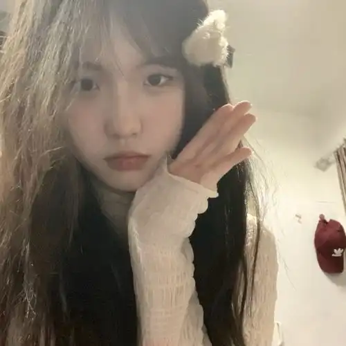 自拍女生头像
