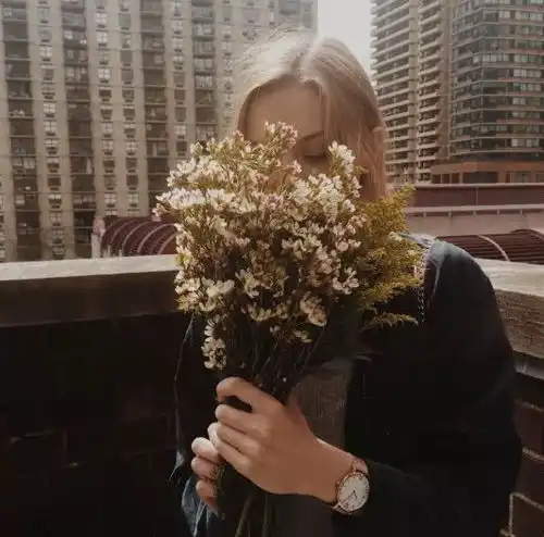 爸妈花这么多钱送你出国,你用了多少年赚回来
