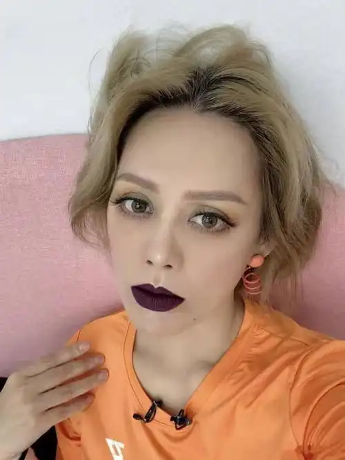 宁静导师上线宁静成为创4男团创始人,新任导师让人期待