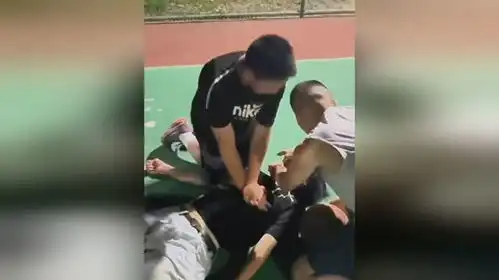 高中生打篮球时心脏骤停,初二男生做了11分钟心肺复苏