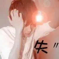 男生头像天空背景高清微信头像图片大全