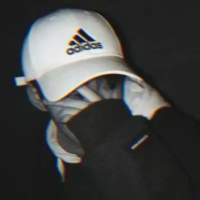 她是你十座金山都换不来的姑娘qq男生头像我要个性网