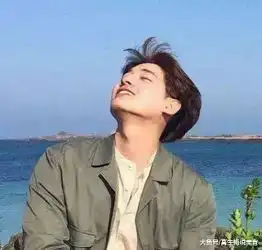 男朋友打游戏时,作为女友只需要做3件事,男生会更加爱你
