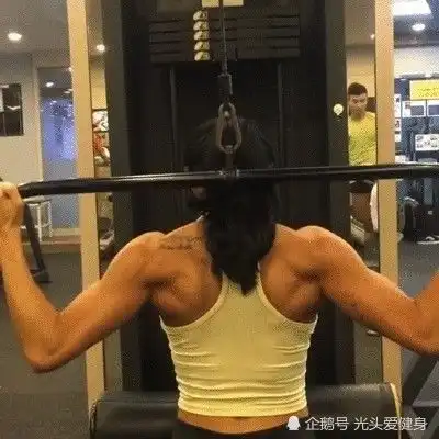撸铁,请保护好自己不受伤
