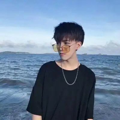 头像男阳光帅气简约阳光暖男头像图片
