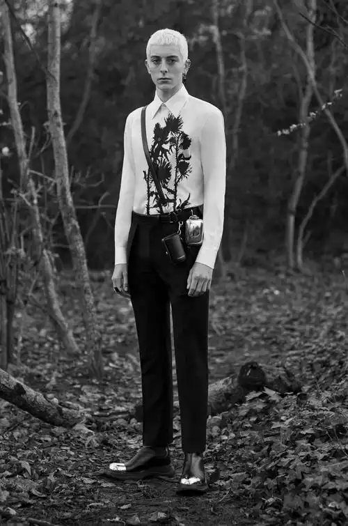 alexandermcqueen2020秋冬系列lookbook正式发布
