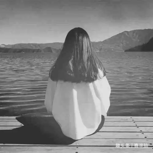 民间鬼故事我还活着吗
