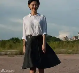 励志情侣走红网络网友形象大颠覆
