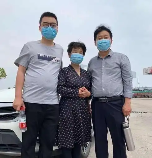 郭威摊上事了,有人要拉他进错换人生事件中,他还能置身事外吗