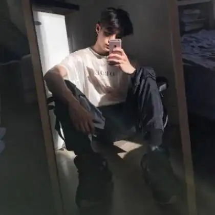 最社会qq头像男生,社会太复杂看你怎么闯荡了
