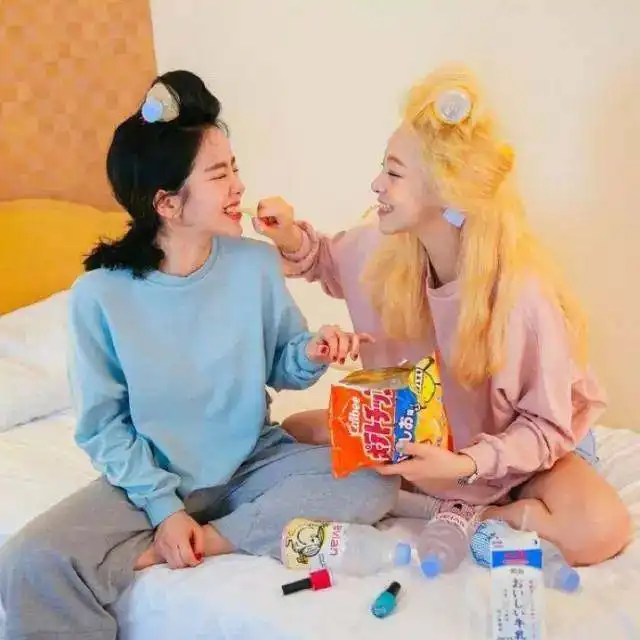 没有男朋友我还有你系列如何和闺蜜美美的拍照