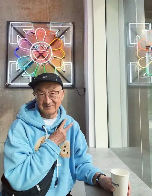 七八十岁男人,为什么劝你春天戴帽少穿卫衣看完就明白了