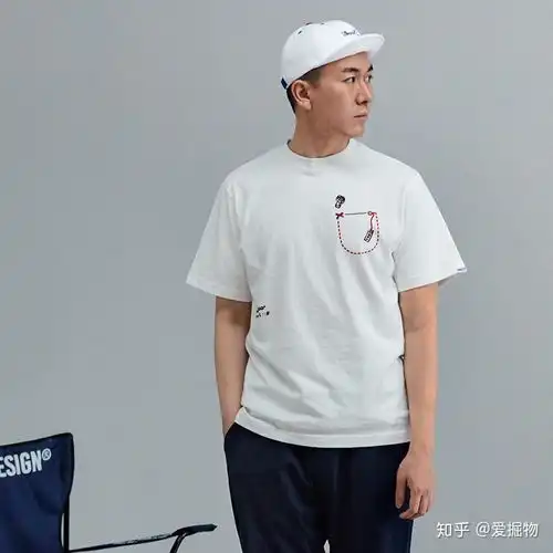 淘宝上有哪些好看又不贵的男生t恤呢
