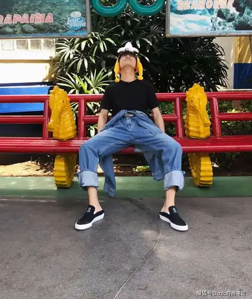 二十岁的少年怎么穿鞋tfboys都在用这三种技巧