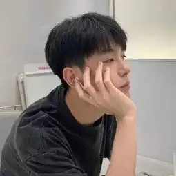 头像壁纸开心一点,好事将近

