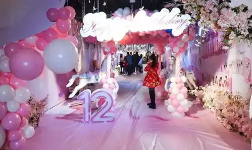 小学生生日宴越来越豪横,花费堪比婚宴,同班孩子家长犯了愁
