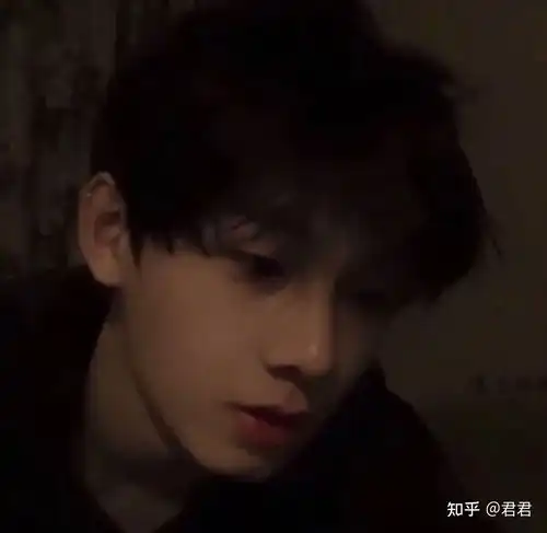 气质男生头像少年感男生头像