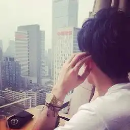 这个是不是情头
