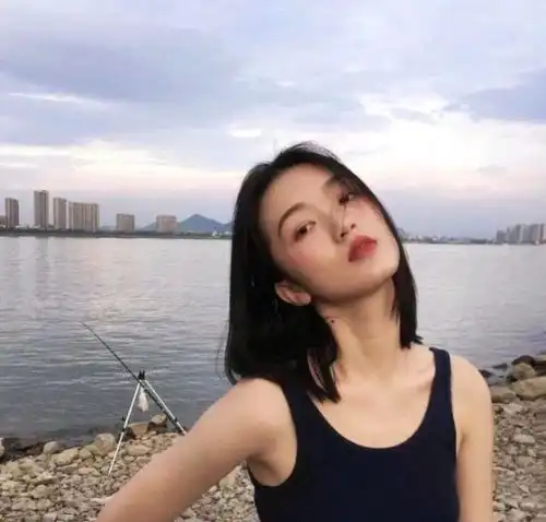熟知男人七寸的女人,才更有机会,真正拿下他的心
