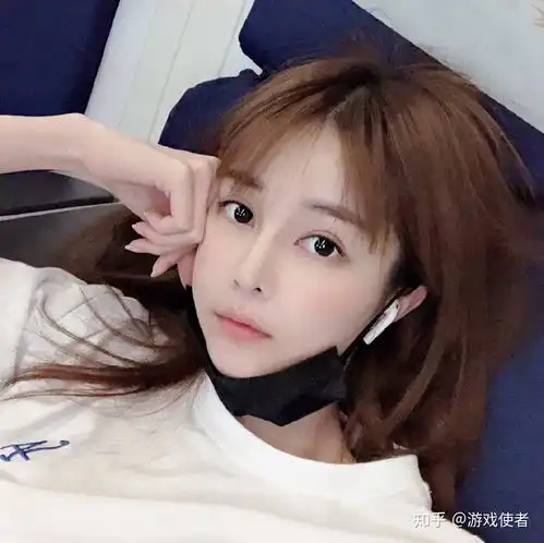 和平精英一姐晒美照,2条大长腿成亮点,怪得不神豪狂送490万