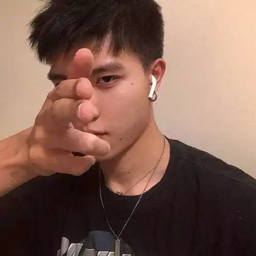 潮流帅气的气质男生头像超酷个性部位男生头像
