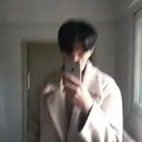 手机控帅气男生头像超酷个性男头
