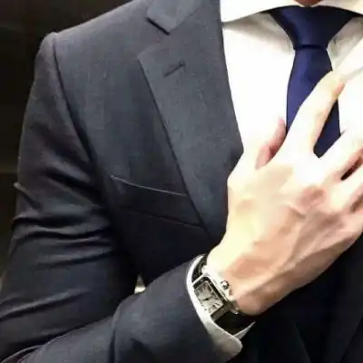西装头像男生高清图半身西装头像男头图片大全
