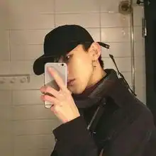 让春风唤醒一树的花期伤感寂寞个性高清男生头像
