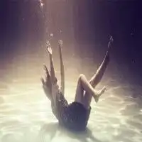 溺水系四姐妹头像