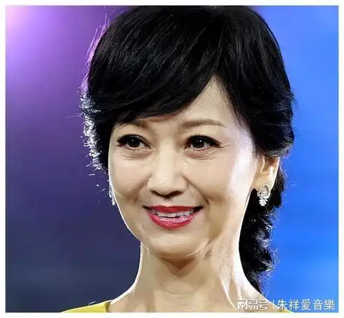 不老女神都是假的离开化妆和精修,生图状态真是一言难尽