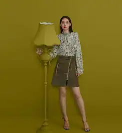 36岁郭碧婷美得像画中仙子,全身超过十种颜色,嫩成高中生