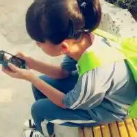 穿校服的学生党qq头像女生,一定要努力学习
