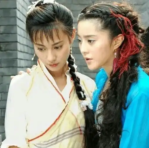 杨雪演江玉燕大火,事业巅峰下嫁丑男,如今过得怎么样了