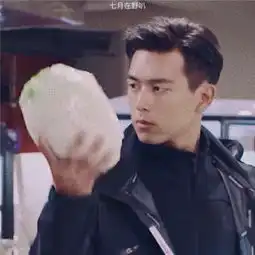亲爱的热爱的童颜夫妇情侣头像佟年韩商言cp情侣头像一人一张