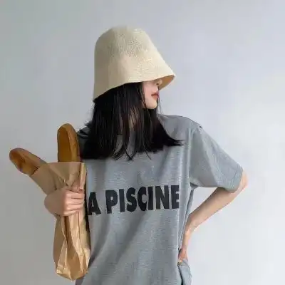 戴帽子遮脸女生头像,高清微信头像女生戴帽子遮脸的图片
