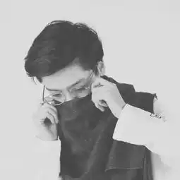 最新超拽霸气黑白男生头像
