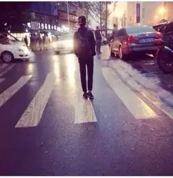 你们谁有这个的情侣头像啊