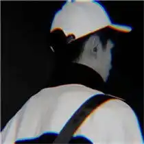 模糊特效看不清炫酷男生头像这种风格最个性
